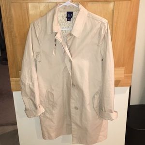 GAP trench coat